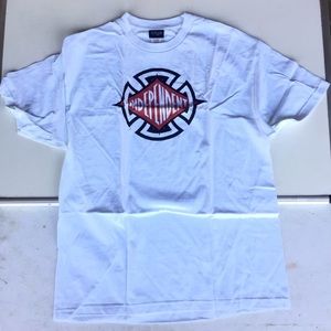 Independent Trucks t Shirt Xl white